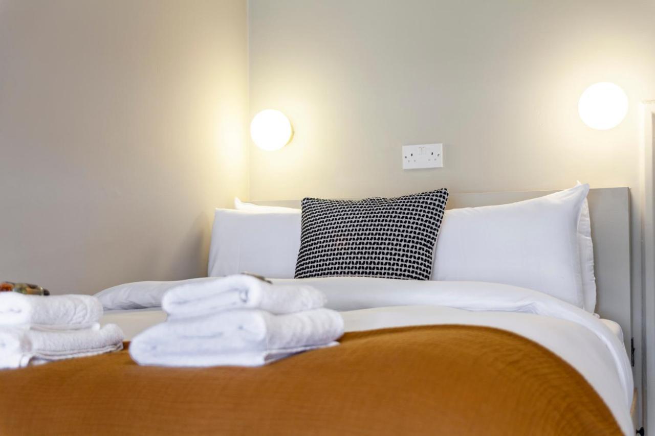 Beautiful And Spacious 1br Apt, Bethnal Appartamento